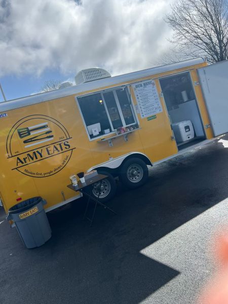 ArMY EATS