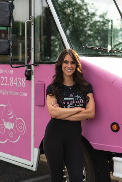 Enticing Cakes Cupcake Truck