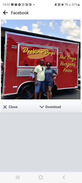 DeeVine Dogs LLC