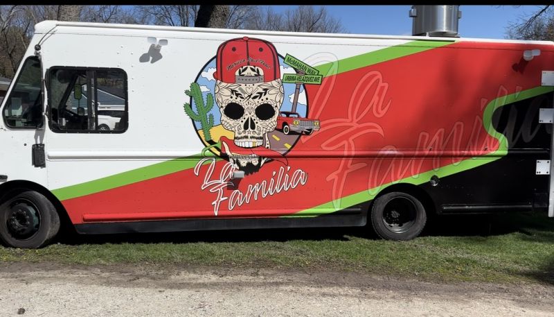 La Familia Food Truck