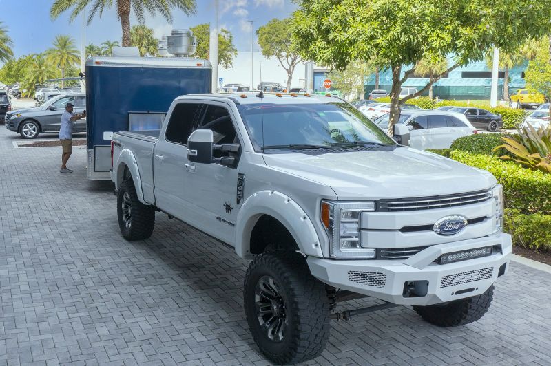 RUTTI JEANNE'S CRUSTATION