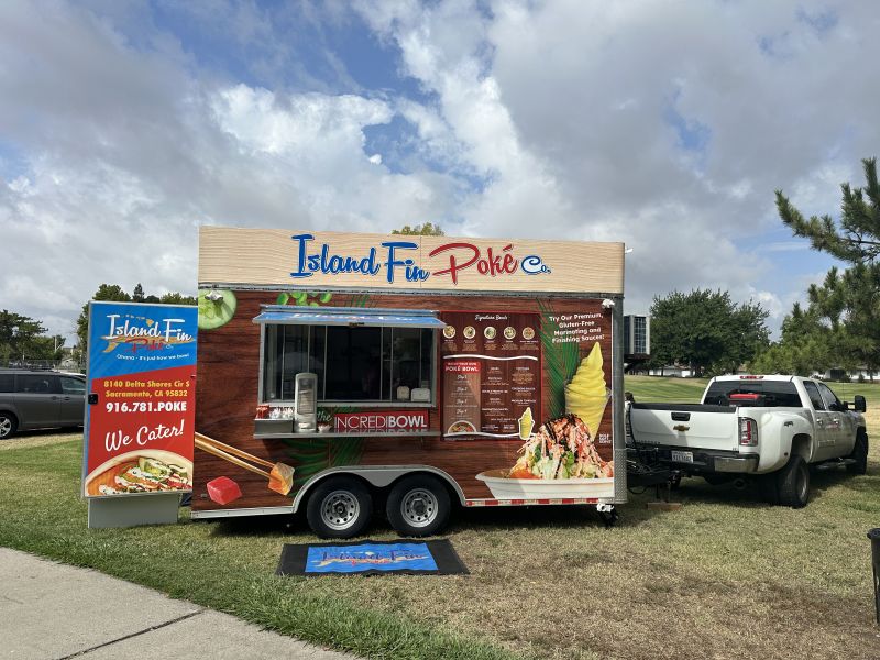 Island Fin Poke