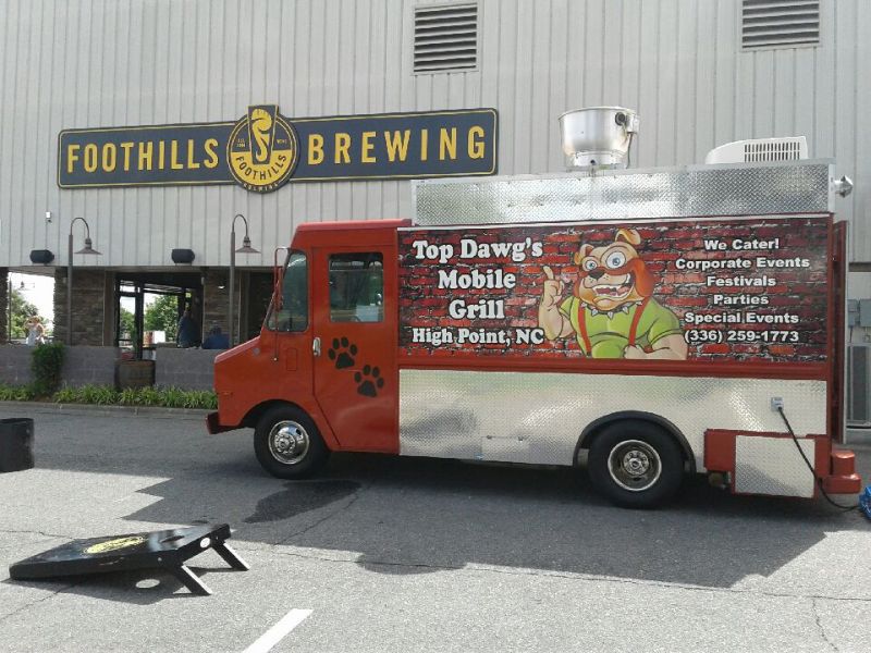 Top Dawgs Mobile Grill