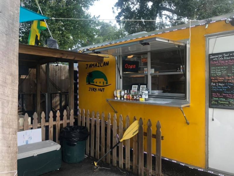 jamaican jerk hut