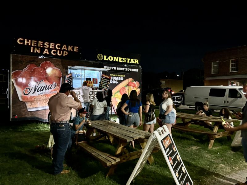 Nana’s Cheesecake® / Lonestar Wagyu Beef Hotdogs®